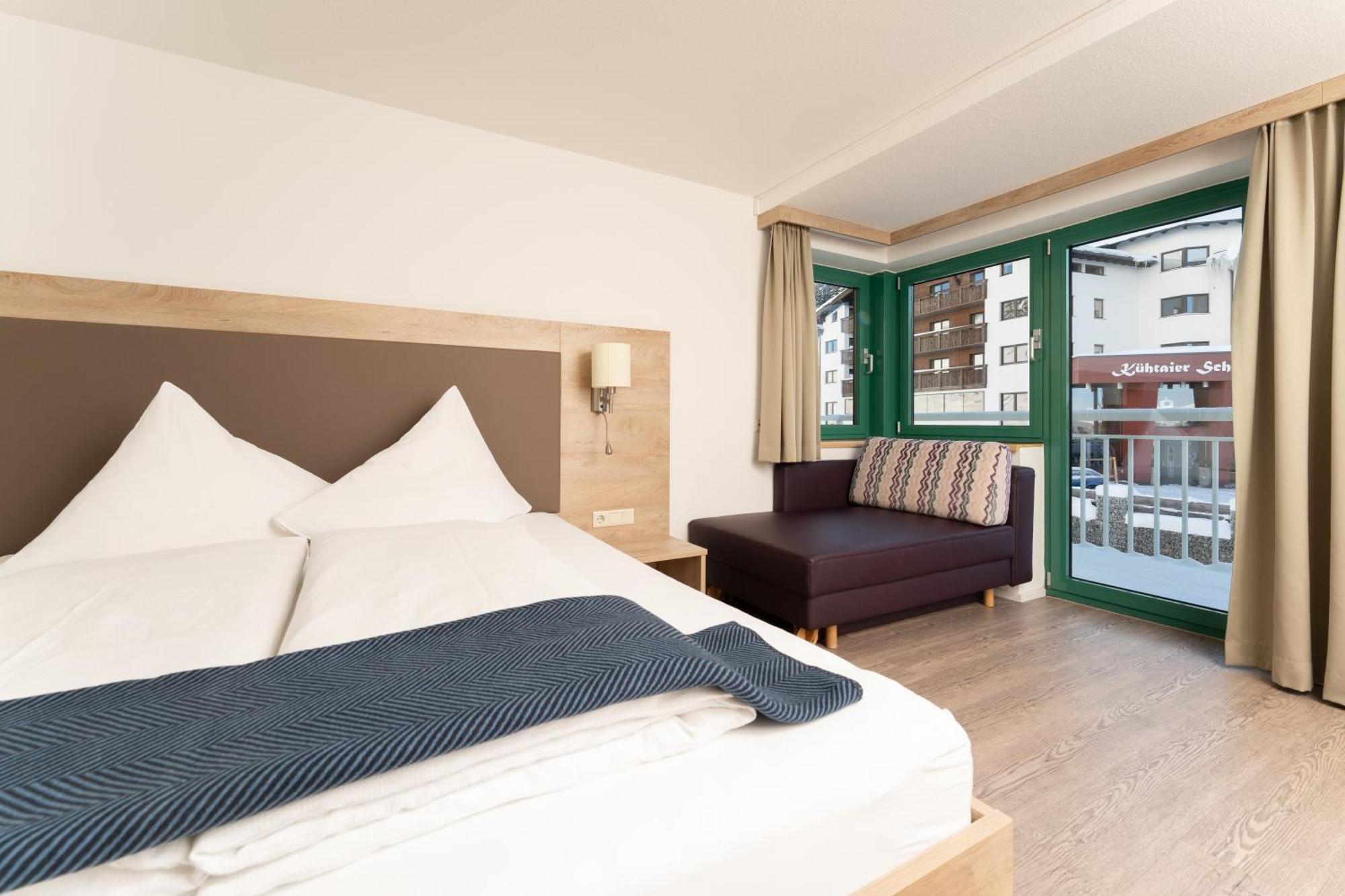 Hotel Garni Kristall キュータイ エクステリア 写真